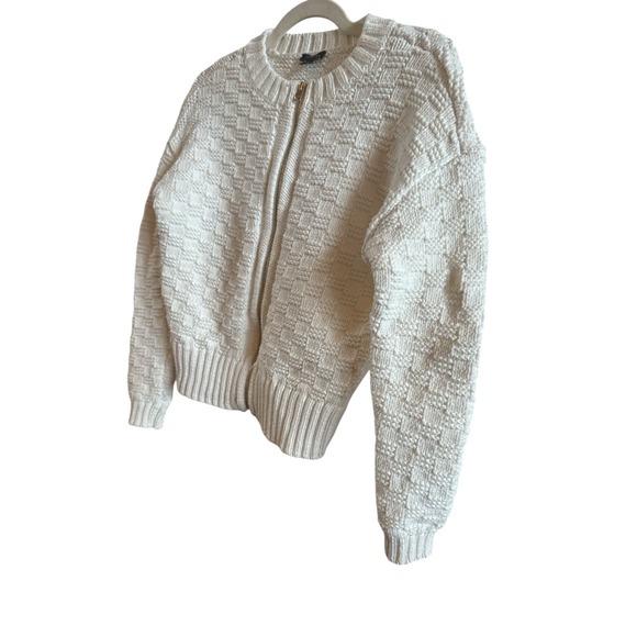 Talbots Chunky Cable Knit Woman's Size Xtra Small White Zip Up Sweater Classic - Picture 2 of 11